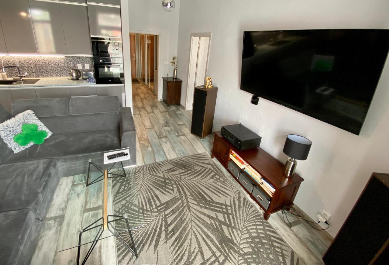 Royal City Centre Apartment Poprad Eksteriør billede