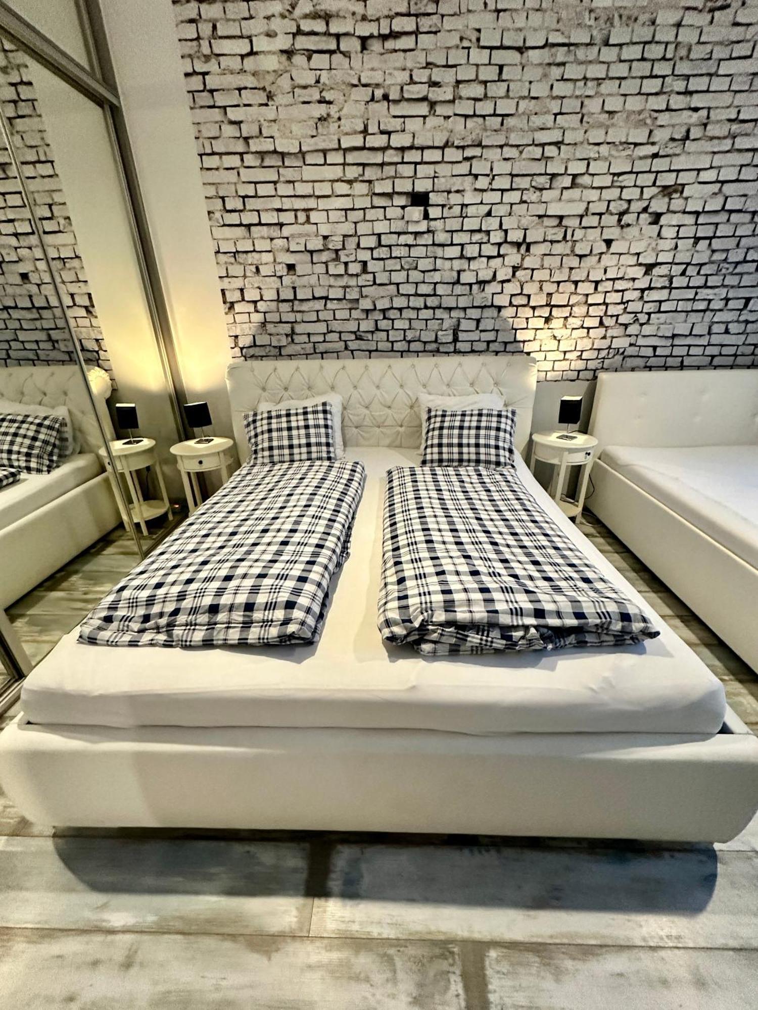 Royal City Centre Apartment Poprad Eksteriør billede