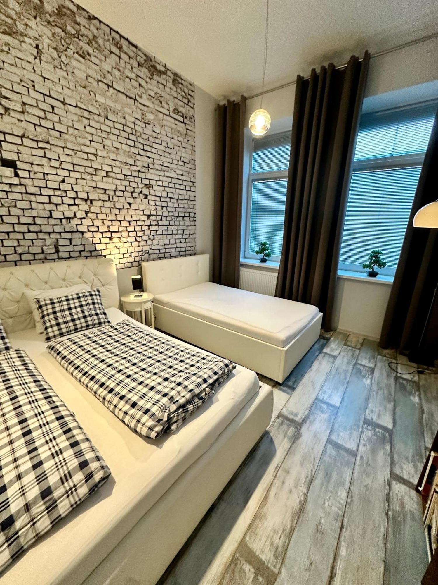 Royal City Centre Apartment Poprad Eksteriør billede