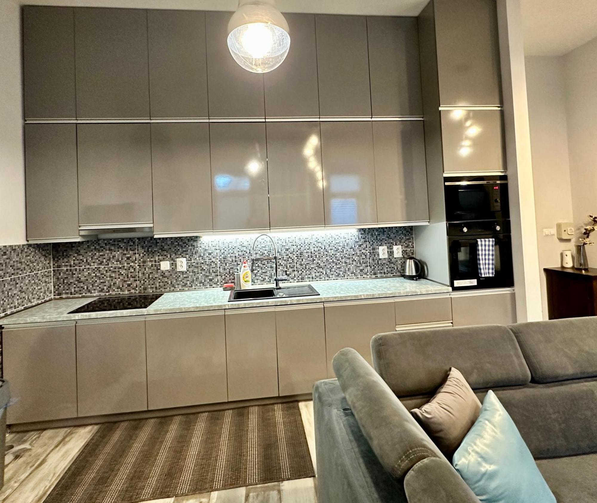 Royal City Centre Apartment Poprad Eksteriør billede